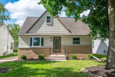 1827 N 117th St, Wauwatosa, WI 53226 - Photo 1