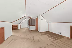 1827 N 117th St, Wauwatosa, WI 53226 - Photo 21