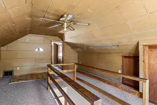 1814 S 9th St, Manitowoc, WI 54220 - Photo 23