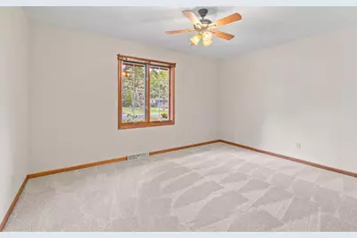 3775  Yukon Rd #D, Brookfield, WI 53045 - Photo 19