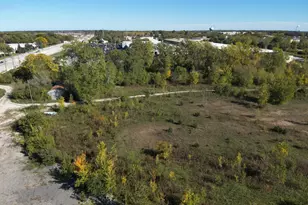 621 W Rawson Ave, Oak Creek, WI 53154 - Photo 7