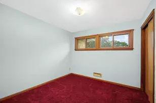 1405 Beverly Ln, West Bend, WI 53090 - Photo 13