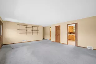 1405 Beverly Ln, West Bend, WI 53090 - Photo 5