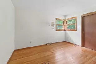 1927 Michigan Ave, Waukesha, WI 53188 - Photo 15