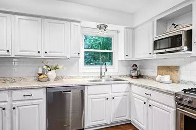 706  Wexford Way, Hartland, WI 53029 - Photo 15