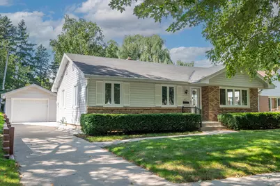 551 N 93rd St, Milwaukee, WI 53226 - Photo 31