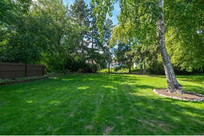 551 N 93rd St, Milwaukee, WI 53226 - Photo 29