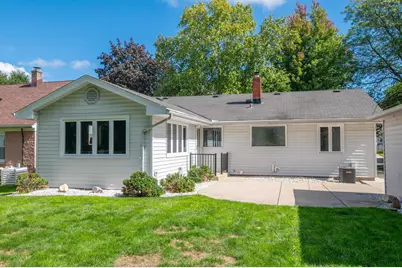 551 N 93rd St, Milwaukee, WI 53226 - Photo 25