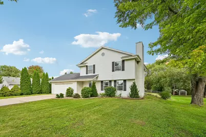 970 E Mackinac Ave, Oak Creek, WI 53154 - Photo 1