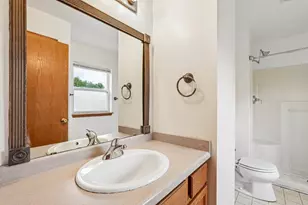 970 E Mackinac Ave, Oak Creek, WI 53154 - Photo 15