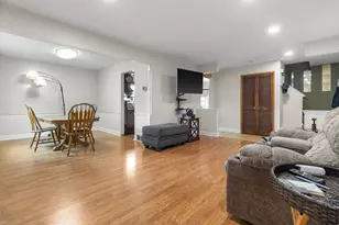 7053 N 45th St, Milwaukee, WI 53223 - Photo 5