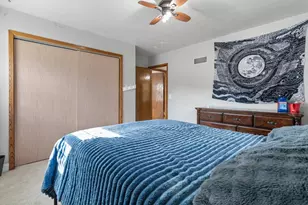 7053 N 45th St, Milwaukee, WI 53223 - Photo 15