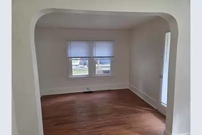 1122  Cleveland St, Beloit, WI 53511 - Photo 17