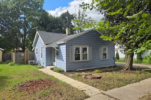 1122 Cleveland St, Beloit, WI 53511 - Photo 1