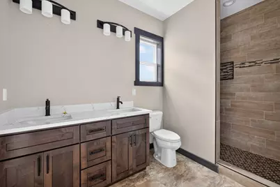 1924  London St, Holmen, WI 54636 - Photo 19