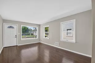 2039 Wustum Ave, Racine, WI 53404 - Photo 3