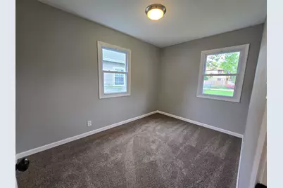 6167 N 35th St, Milwaukee, WI 53209 - Photo 9