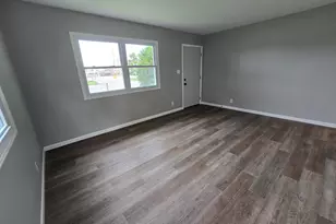 6167 N 35th St, Milwaukee, WI 53209 - Photo 3