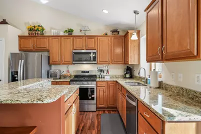 281  Louvain Ln, Belgium, WI 53004 - Photo 9