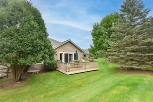 N21W24347 Deer Park Ct, Pewaukee, WI 53072 - Photo 49