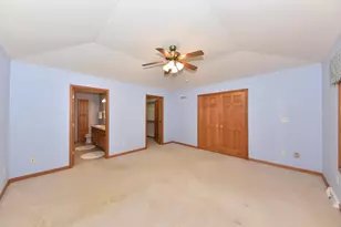 N21W24347 Deer Park Ct, Pewaukee, WI 53072 - Photo 21