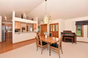N21W24347 Deer Park Ct, Pewaukee, WI 53072 - Photo 27