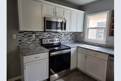 2519 N 62nd St, Wauwatosa, WI 53213 - Photo 3