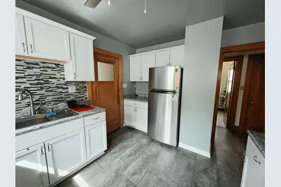 2519 N 62nd St, Wauwatosa, WI 53213 - Photo 9