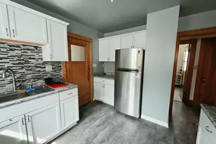 2519 N 62nd St, Wauwatosa, WI 53213 - Photo 9