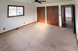309 S Klein Dr, Waunakee, WI 53597 - Photo 7