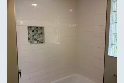 4428 S 63rd St, Greenfield, WI 53220 - Photo 17