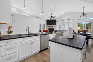 3012 30th St, Kenosha, WI 53144 - Photo 9