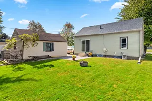 1030 S Evergreen St, Shawano, WI 54166 - Photo 7