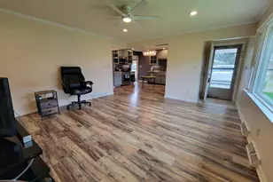 5310 S 115th St, Hales Corners, WI 53130 - Photo 3