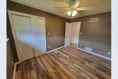 5310 S 115th St, Hales Corners, WI 53130 - Photo 25