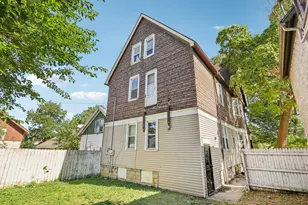 2027 N 47th St, Milwaukee, WI 53208 - Photo 37