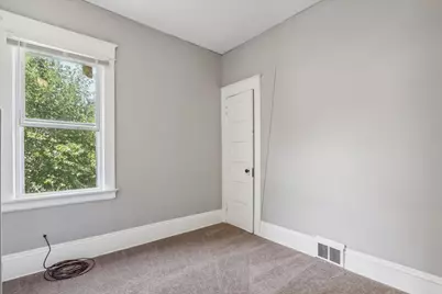 2027 N 47th St #2029, Milwaukee, WI 53208 - Photo 15