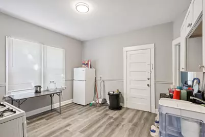 2027 N 47th St #2029, Milwaukee, WI 53208 - Photo 25