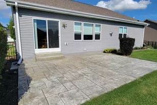 909 Meadowgate Dr, Racine, WI 53185 - Photo 25