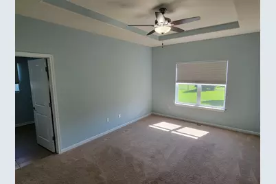 909  Meadowgate Dr, Racine, WI 53185 - Photo 11