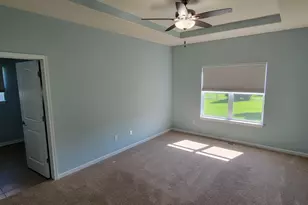 909 Meadowgate Dr, Racine, WI 53185 - Photo 11