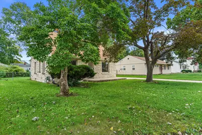 5268 N 60th St, Milwaukee, WI 53218 - Photo 3