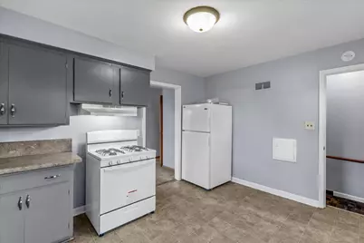 5268 N 60th St, Milwaukee, WI 53218 - Photo 13
