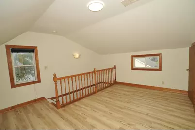 1955 S 91st St, West Allis, WI 53227 - Photo 23