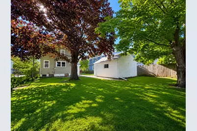 4937 N Hollywood Ave, Whitefish Bay, WI 53217 - Photo 31