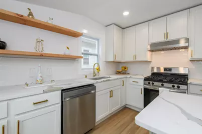 316 E Clarence St, Milwaukee, WI 53207 - Photo 21