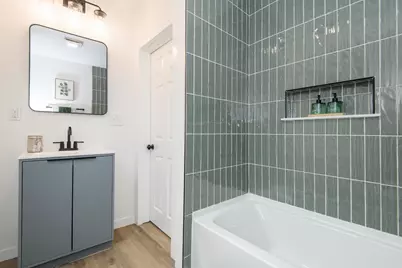 316 E Clarence St, Milwaukee, WI 53207 - Photo 23