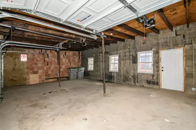 316 E Clarence St, Milwaukee, WI 53207 - Photo 51