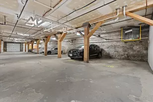 418 N 3rd St, Milwaukee, WI 53203 - Photo 25