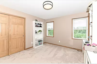 611  Hunter Dr, Racine, WI 53406 - Photo 29